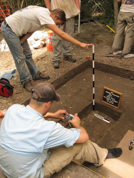 Photographing a wall trench at Mission Escambe, 2009